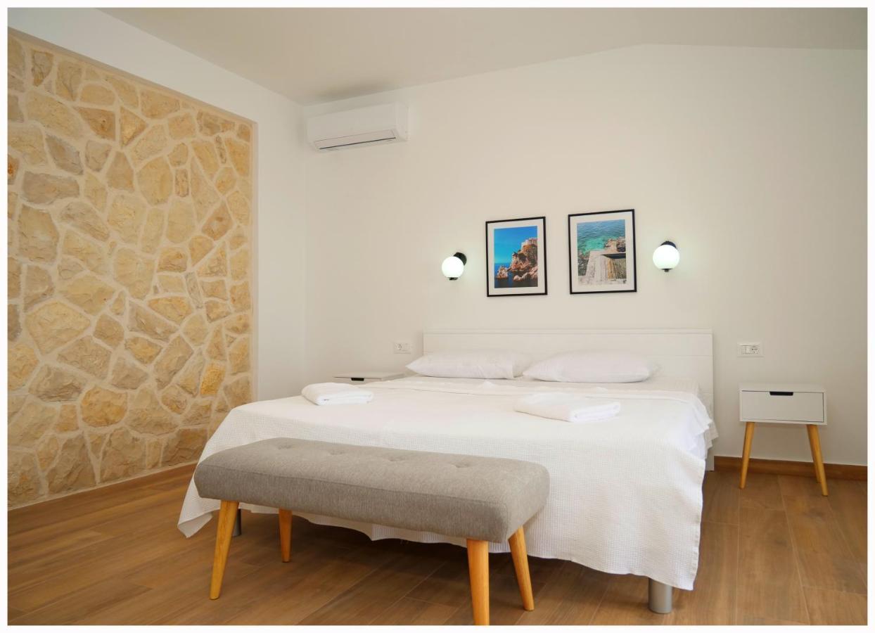 Apartmani Makelja Primosten Ngoại thất bức ảnh