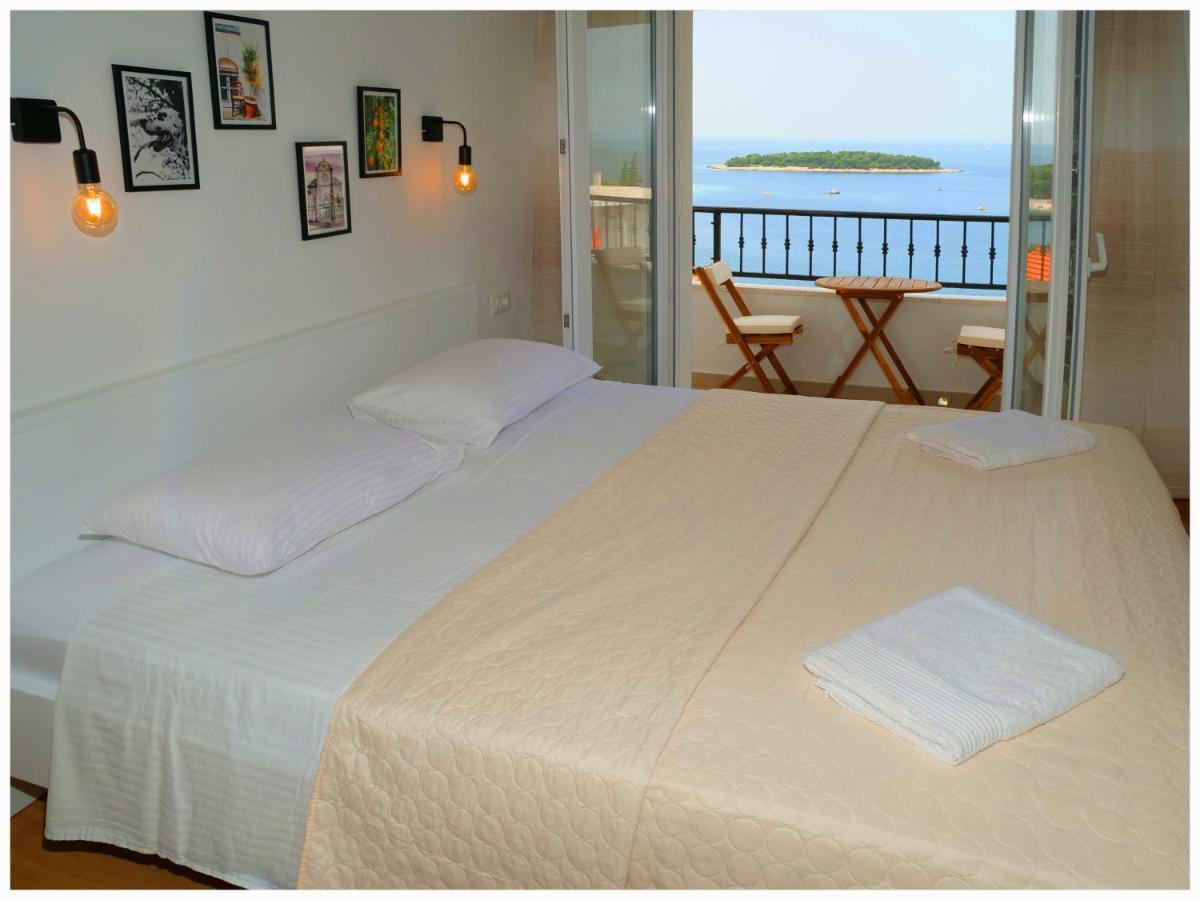 Apartmani Makelja Primosten Ngoại thất bức ảnh