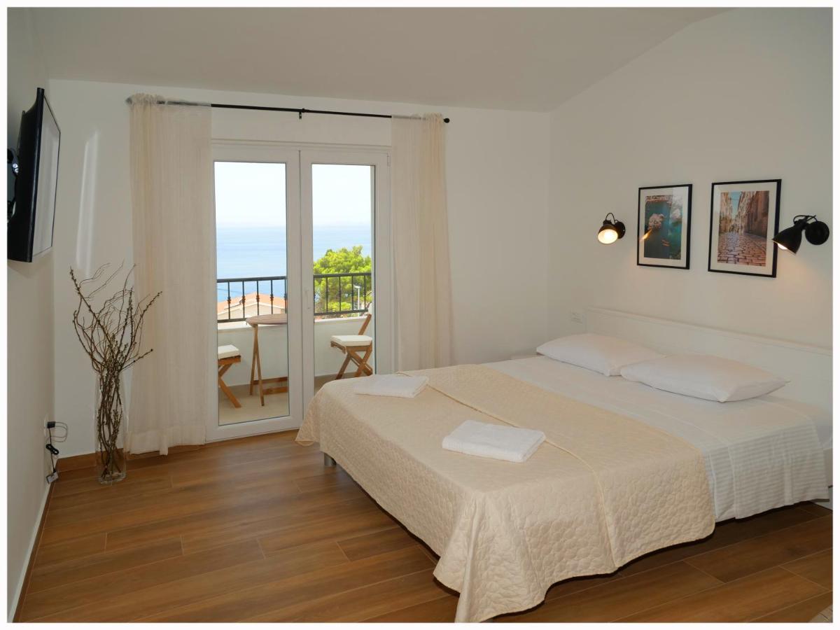 Apartmani Makelja Primosten Ngoại thất bức ảnh
